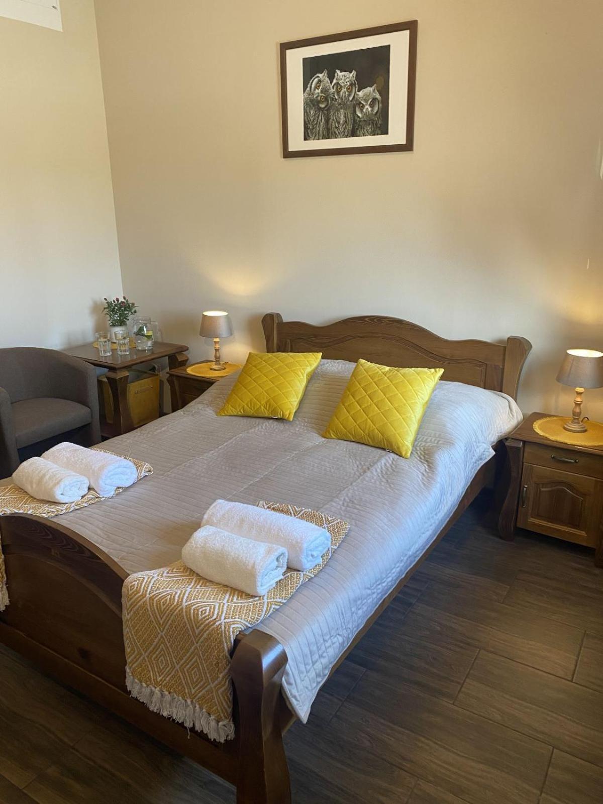 Aparthotel Kamien I Sowa à Lipinki Łużyckie Extérieur photo