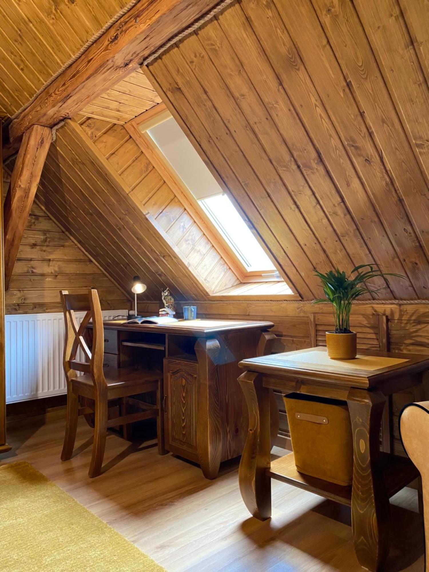 Aparthotel Kamien I Sowa à Lipinki Łużyckie Extérieur photo